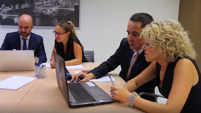 Dipcom Corporate empieza a gestionar concursos de acreedores express desde 2.800 € - 1, Foto 1