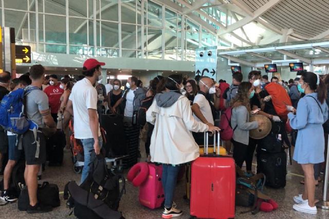 Exteriores activa el Mecanismo Europeo de Protección Civil para facilitar el retorno de 400 turistas españoles en Centroamérica - 1, Foto 1