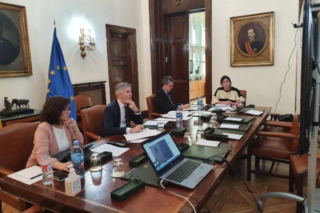 El ministro del Interior preside el Comité Estatal de Coordinación de Protección Civil para analizar el desarrollo de las medidas puestas en marcha contra el COVID-19 - 1, Foto 1