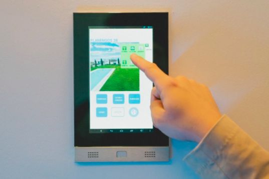 Oria Arquitectos construye una villa 100% conectada en Marbella, con las soluciones de Schneider Electric - 1, Foto 1