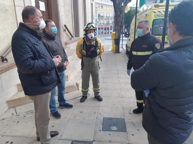 Bomberos forestales ya se encuentran en Totana para realizar trabajos de limpieza y desinfeccin en puntos estratgicos del municipio - 7
