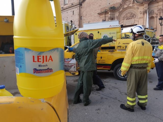 La Unidad de Defensa contra Incendios Forestales realiza trabajos de limpieza y desinfeccin en zonas estratgicas de Totana y El Paretn - 7