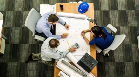 Se impulsa una iniciativa solidaria de apoyo a las empresas Navarras: - 1, Foto 1