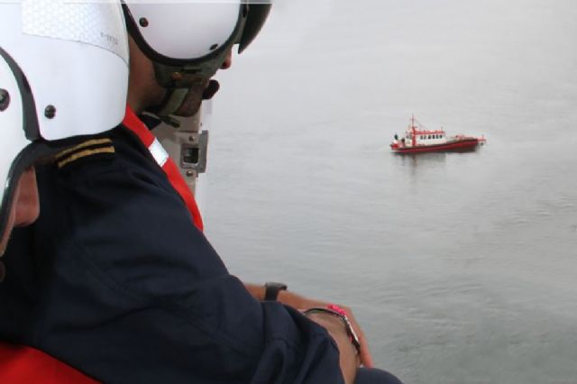 Transportes, Movilidad y Agenda Urbana realiza una vigilancia intensiva para evitar vertidos contaminantes en el mar - 1, Foto 1