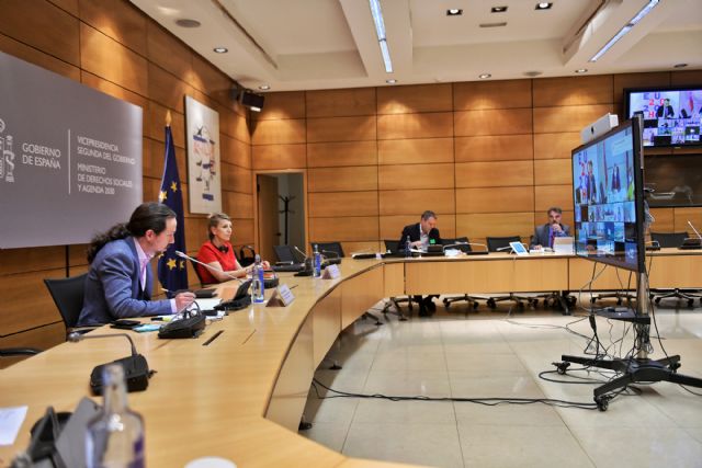 Derechos sociales y Trabajo proponen un escudo social europeo - 1, Foto 1