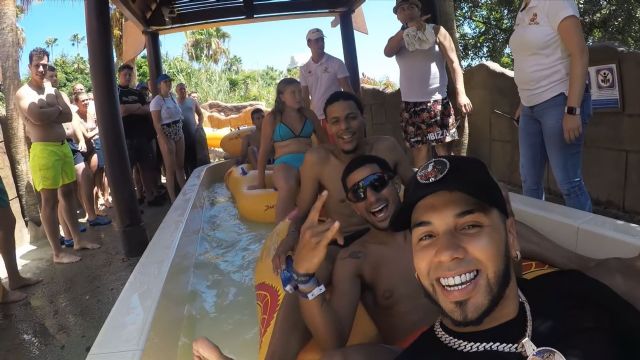 Siam Park, protagonista del último videoclip de Anuel AA, Farruko y Zion - 1, Foto 1