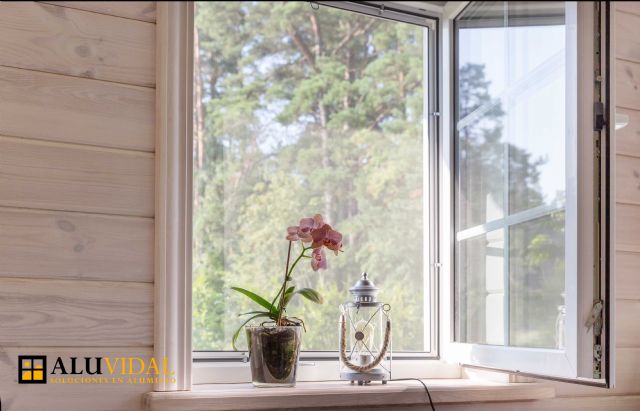 Aluvidal recomienda instalar mosquiteras en las puertas y ventanas del hogar - 1, Foto 1