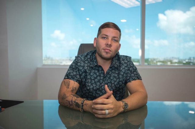 El puertorriqueño Vicente Saavedra entra en los Ïndie Power Players¨ del 2020, revela la Revista Billboard - 1, Foto 1