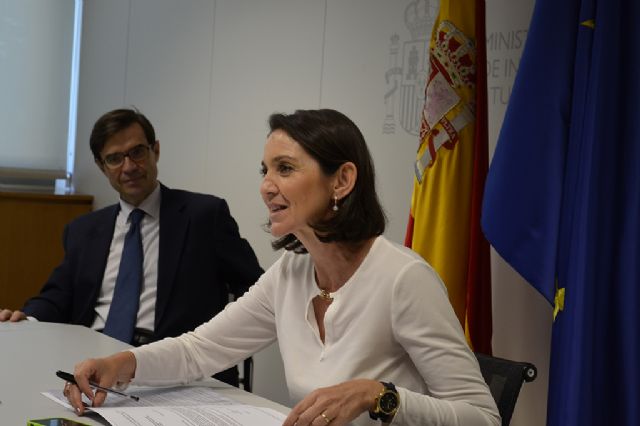 Reyes Maroto presenta a los embajadores de los países de la UE en España los planes del Gobierno para el relanzamiento de la economía - 1, Foto 1