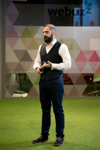 Un profesor de marketing ofrece ayuda gratis a pymes por LinkedIn y recibe más de 70 mensajes - 1, Foto 1