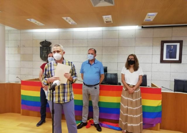Entregan los premios del I Concurso de Poesa, Relato Breve y Cmic organizado por la Concejala de Igualdad con motivo del Da del Orgullo LGTBI - 4