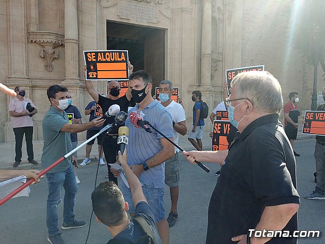 Manifiesto de los Hosteleros de Totana - 6