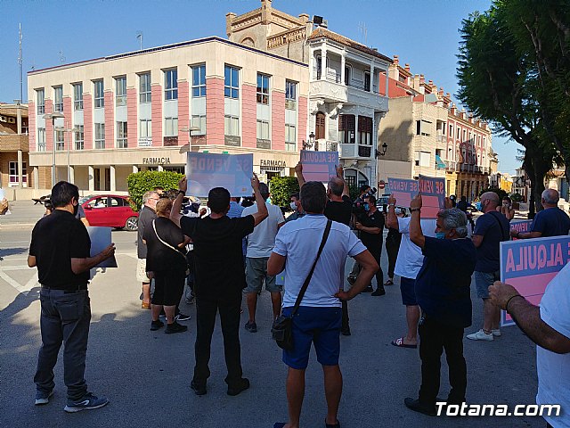 Manifiesto de los Hosteleros de Totana - 13