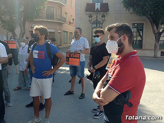 Manifiesto de los Hosteleros de Totana - 19