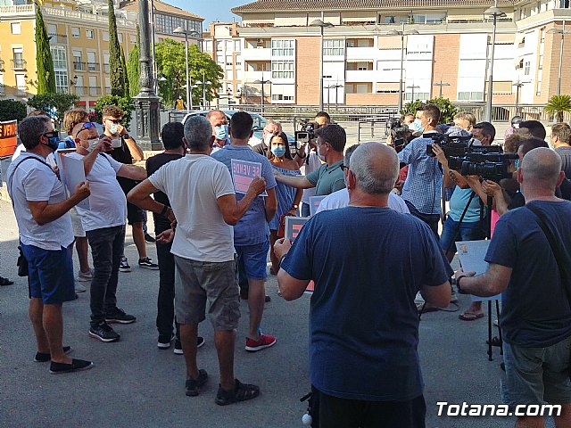 Manifiesto de los Hosteleros de Totana - 22