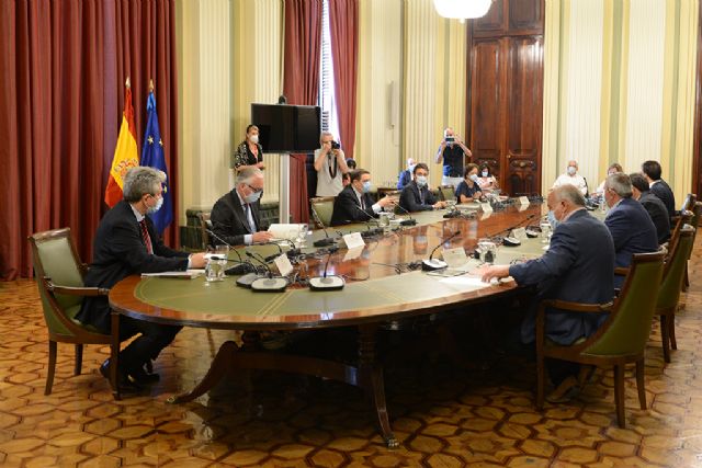 Luis Planas aborda con las organizaciones profesionales agrarias el futuro de la PAC y su aplicación en España - 1, Foto 1