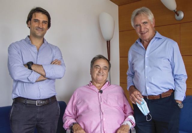 Paco Biosca, Jefe de los servicios médicos del Chelsea FC, recibe el alta en Policlínica Gipuzkoa - 1, Foto 1