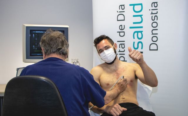 Lucas Faggiano, fichaje del GBC, pasa el reconocimiento médico en el Hospital de Día Quirónsalud Donostia - 1, Foto 1