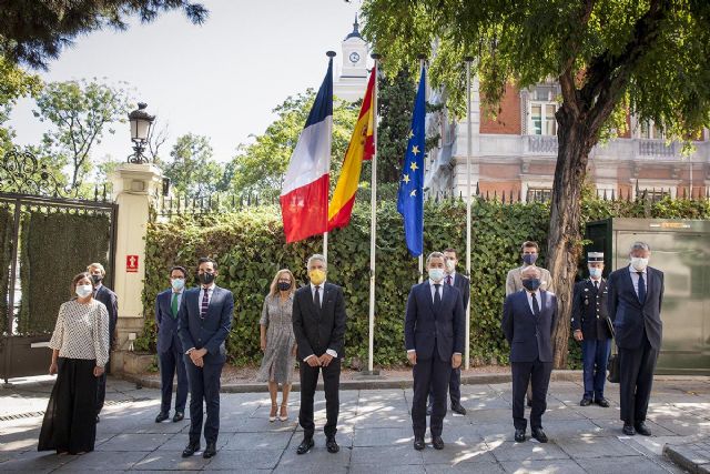 Los ministros del Interior de España y Francia ratifican el compromiso con la cooperación policial entre ambos países - 1, Foto 1