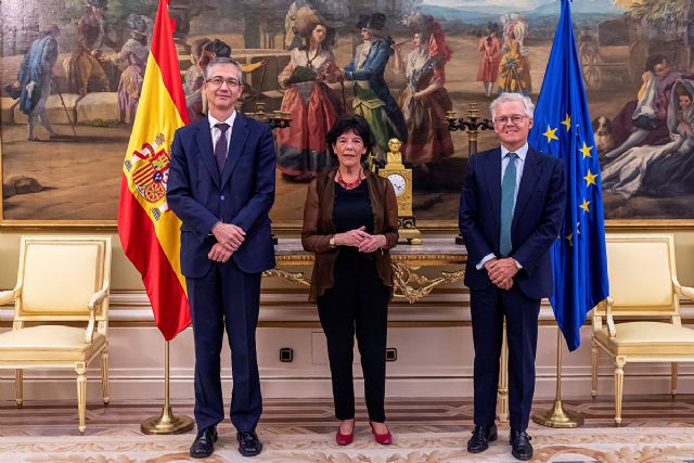 El Ministerio de Educación y Formación Profesional, el Banco de España y la CNMV renuevan su convenio para el fomento de la educación financiera - 1, Foto 1