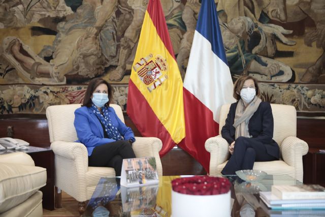 Las ministras de España y Francia apuestan por contribuir a una Europa de la Defensa más responsable - 1, Foto 1