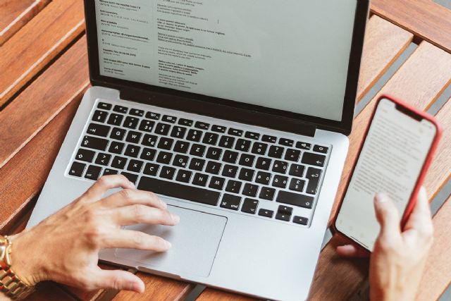 Detectada una campaña de envío masivo de correos electrónicos maliciosos que intentan suplantar la identidad del Ministerio de Sanidad - 1, Foto 1