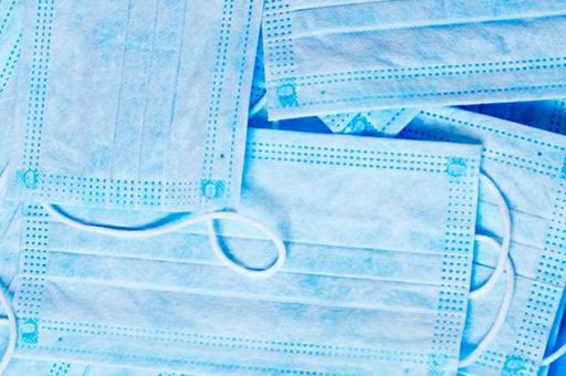 El Gobierno acuerda bajar el precio máximo de venta de las mascarillas quirúrgicas de 0,96 a 0,72 euros - 1, Foto 1