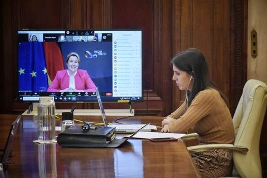 Igualdad celebra el acuerdo para implementar un servicio de asistencia a víctimas de violencia de género en Europa - 1, Foto 1