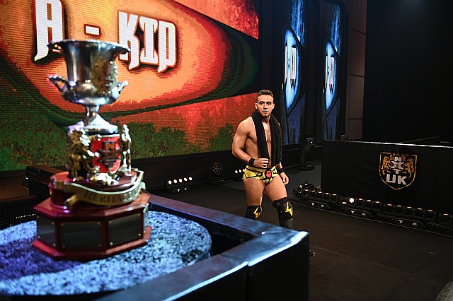 El español A-Kid hace historia y gana su primer torneo en la WWE - 1