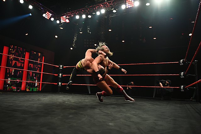 El español A-Kid hace historia y gana su primer torneo en la WWE - 5