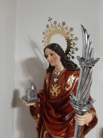 La Asociacin de la Virgen y Mrtir Santa Eulalia de Mrida dona una imagen de Santa Eulalia al GACA XI - 2