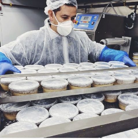 Shukran Group dona 250 kilos de hummus a Mensajeros de la Paz - 1, Foto 1