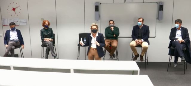 Empleabilidad sostenible para la reinvención profesional en tiempos inciertos - 1, Foto 1