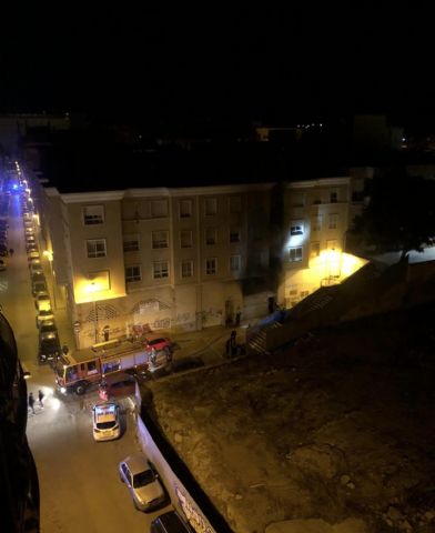 Incendio de una vivienda en la calle de Ramón y Cajal de Cartagena - 1, Foto 1