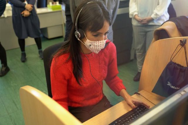 Begoña Villacís visita el centro de Teleasistencia municipal gestionado por ASISPA - 1, Foto 1