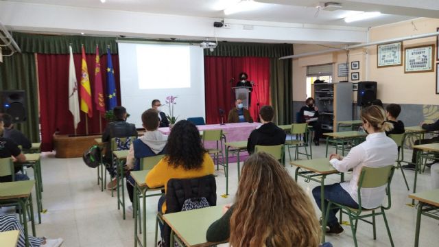 Acto Acadmico de presentacin de la primera promocin del Bachillerato de Investigacin de Totana - 4