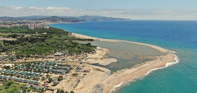 El Camping Bella Terra se suma a la petición para declarar ´Reserva Natural Parcial´ el delta del Tordera - 1, Foto 1