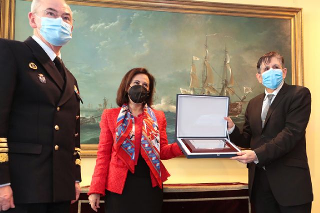 Defensa reconoce la labor de los medios de comunicación durante este año de pandemia y nevadas - 1, Foto 1