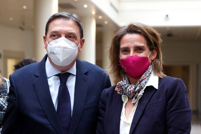 Planas: La nueva estrategia para la conservación y gestión del lobo debe ser fruto del consenso y apostar por la necesaria cohabitación entre este animal y la ganadería extensiva - 1, Foto 1