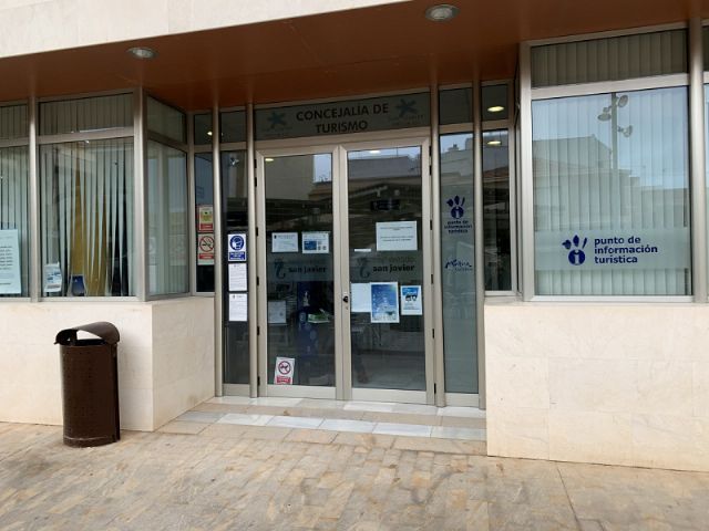 Abierta al público una oficina de atención con motivo de la puesta en marcha de la prestación patrimonial por la recogida de basura en el municipio - 1, Foto 1