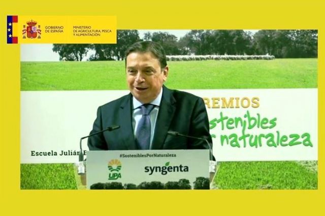 Luis Planas señala que la sostenibilidad implica una nueva orientación para la actividad empresarial agrícola y ganadera - 1, Foto 1