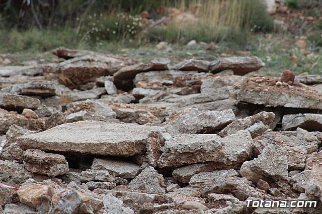 Vecinos del Purgatorio presentan al ayuntamiento ms de 1200 firmas por el corte de un camino en Sierra Espua - 18