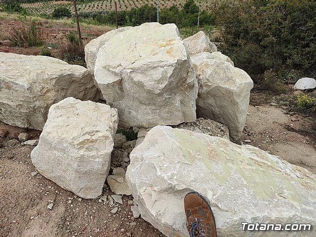 Vecinos del Purgatorio presentan al ayuntamiento ms de 1200 firmas por el corte de un camino en Sierra Espua - 48