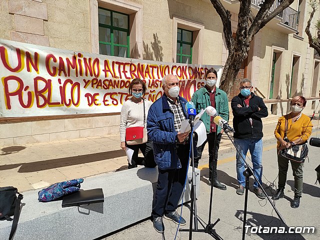 Vecinos del Purgatorio presentan al ayuntamiento ms de 1200 firmas por el corte de un camino en Sierra Espua - 55