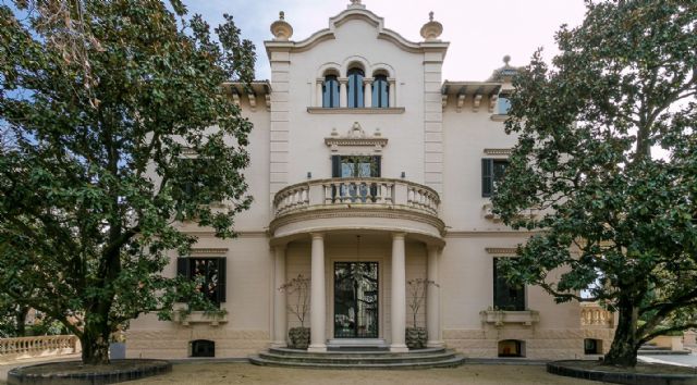Monika Rüsch pone a la venta el palacete Villa Narcisa, joya del modernismo y novecentismo barcelonés - 1, Foto 1