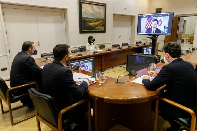Ábalos traslada al secretario de Transportes de Estados Unidos la disposición de las empresas públicas y privadas españolas para impulsar la Alta Velocidad en ese país - 1, Foto 1
