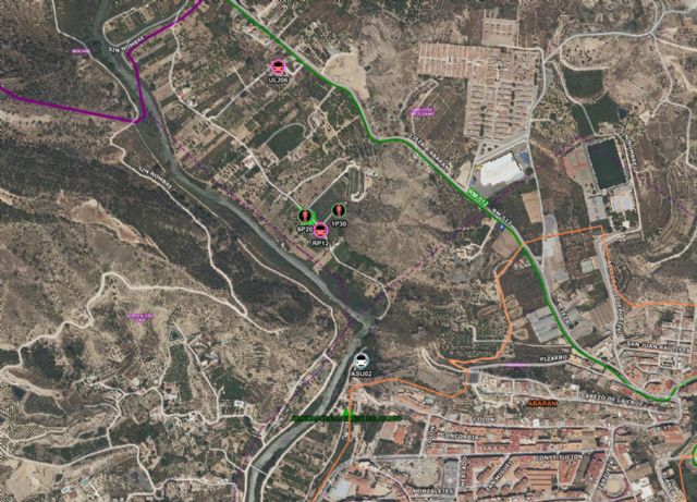 Rescatan y trasladan al hospital a un hombre, herido tras caer por un terraplén cuando paseaba por la Ruta de las Norias 	 - 1, Foto 1