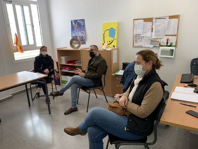 El concejal de Educación, David Martínez visita los colegios del municipio para conocer  sus necesidades - 1, Foto 1