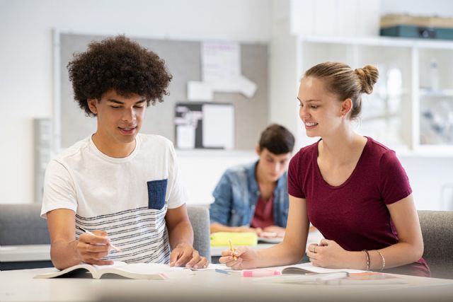 Más de la mitad de los jóvenes apuestan por el deporte para mejorar su forma física y bienestar emocional - 1, Foto 1