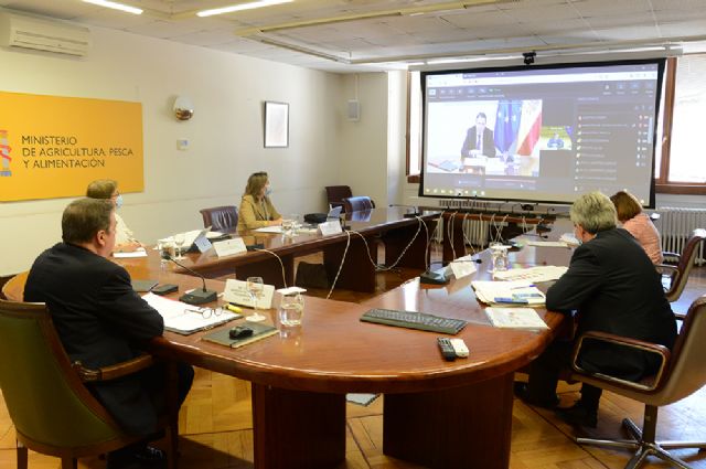 Luis Planas: No es aceptable un acuerdo parcial de la Unión Europea con Reino Unido - 1, Foto 1